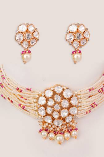 Gold plated kundan pearl choker necklace set