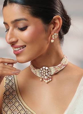Gold plated kundan pearl choker necklace set 3