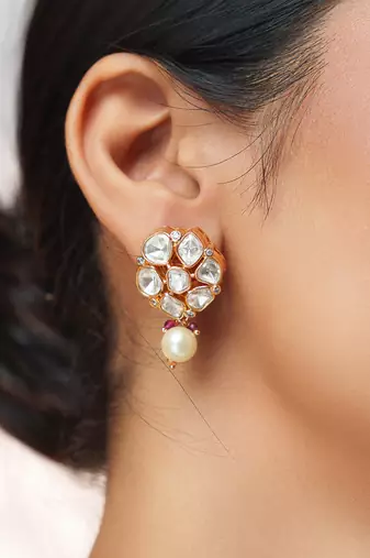 Gold plated kundan pearl choker necklace set