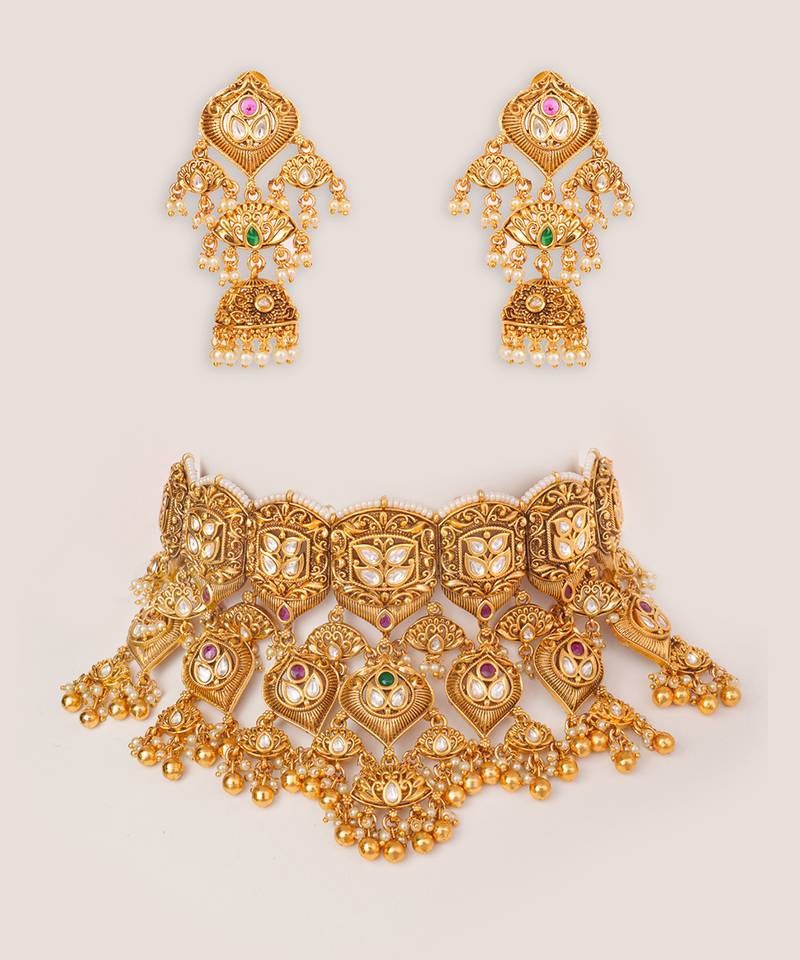 Gold plated kundan necklace set