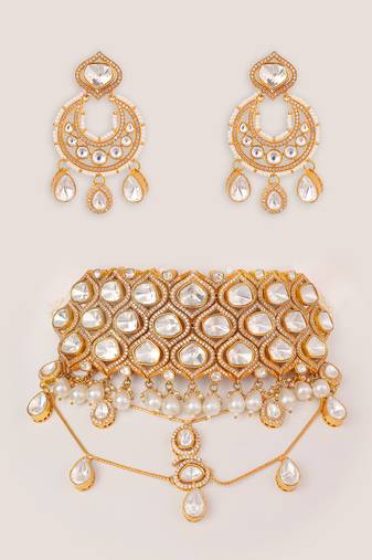 Gold plated kundan choker necklace set