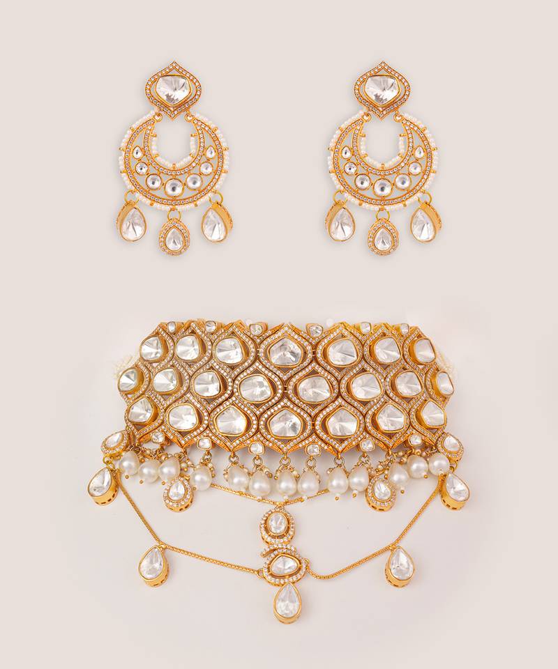 Gold plated kundan choker necklace set