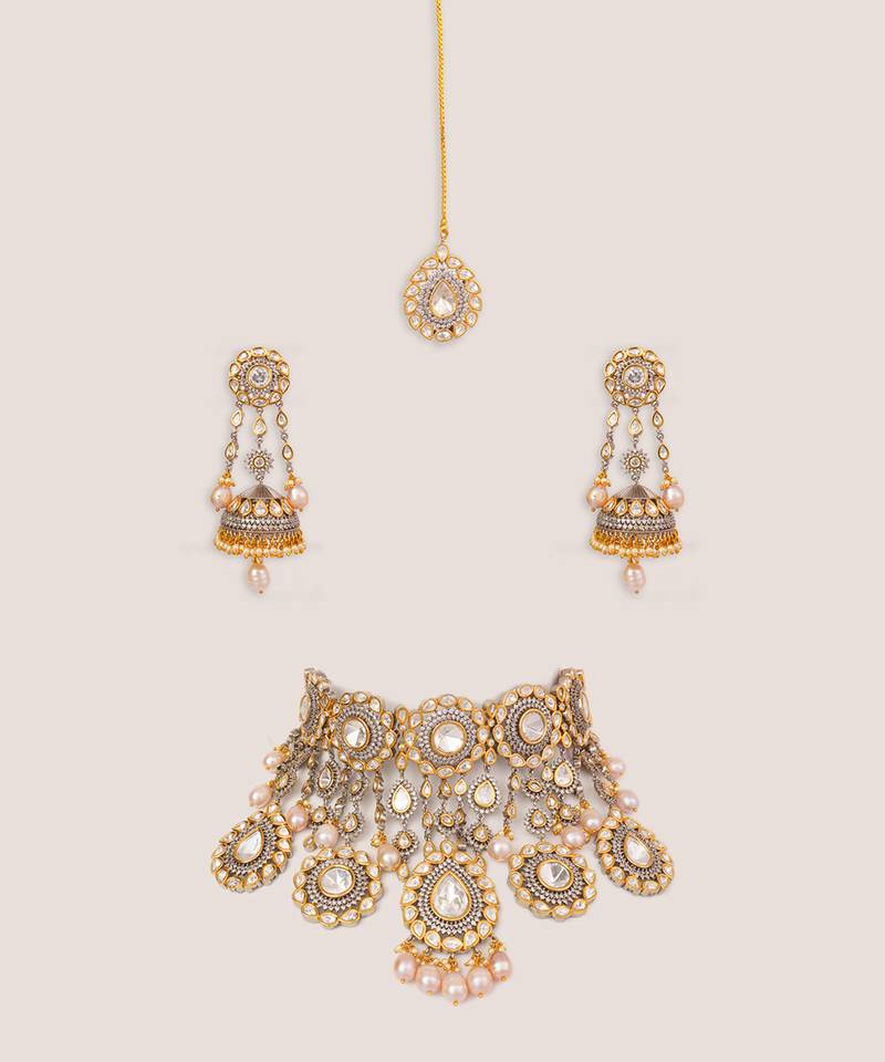 Gold plated kundan necklace set