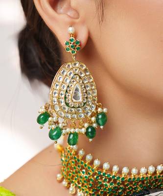 Gold plated kundan green stones choker necklace set 5