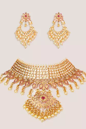 Gold plated kundan necklace set