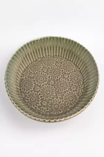 Bloomcrest platter