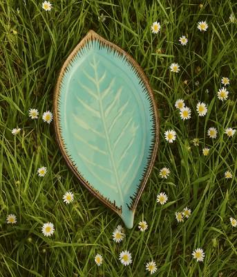 Meadow leaf platter 1