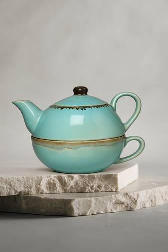 Midnight pour tea set for one