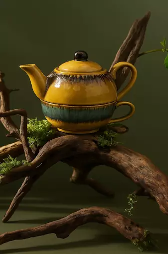 Midnight pour tea set for one