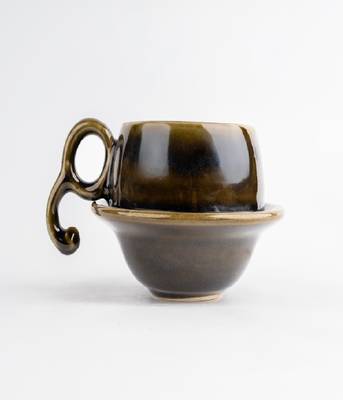 Curio noir tea set 1