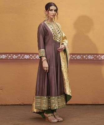 Brown embroidered silk kurta set 4