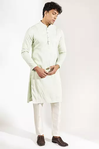 Green embroidered crepe kurta pajama