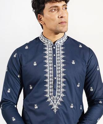 Blue embroidered cotton silk kurta pajama 3