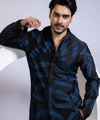 Black embroidered chanderi kurta pajama 3