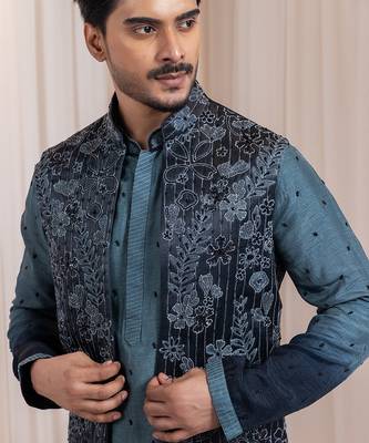 Green embroidered satin jacket 4
