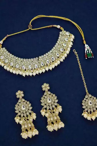Antique gold plated kundan bridal necklace maang tikka set