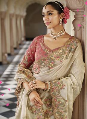 Off White silk blend Saree with meenakari zari weaving Work 2