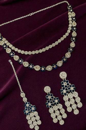 Silver plated floral design layered blue necklace maang tikka set
