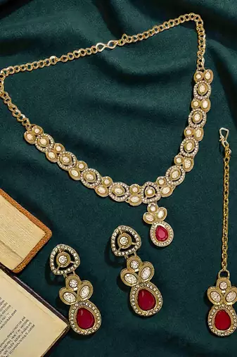 Gold plated kundan polki red necklace maang tikka set