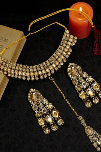 Antique gold plated champagne stone necklace maang tikka set
