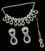 Rhodium plated black teardrop cubic zircon necklace maang tikka set