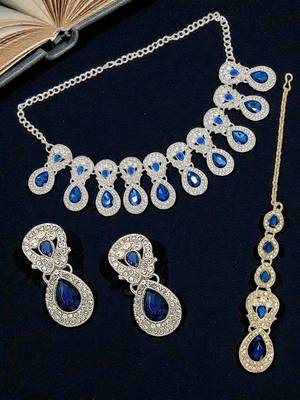 Rhodium plated blue teardrop cubic zircon necklace maang tikka set 1