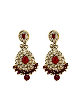Gold plated kundan maroon double line long  necklace maang tikka set 4