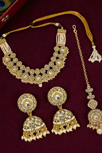 Gold plated jaipuri white kundan bridal necklace maang tikka set