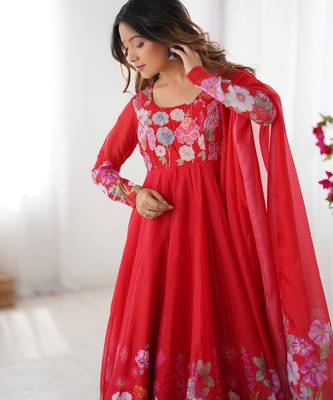 Red Floral printed organza anarkali kurta with cotton silk pant and dupatta 4