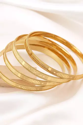 Gold color 1 set of fashion bangle size: 2.2 (plkb126gld-2.2)
