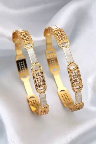 Gold color 1 pair of fashion bangle size: 2.4 (plkb137gld-2.4)