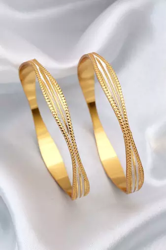 Gold color 1 pair of fashion bangle size: 2.4 (plkb144gld-2.4)