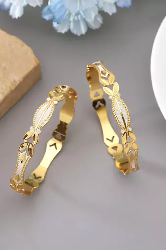 Gold color 1 pair of fashion bangle size: 2.4 (plkb147gld-2.4)