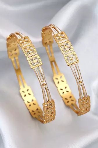 Gold color 1 pair of fashion bangle size: 2.4 (plkb148gld-2.4)