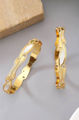 Gold color 1 pair of fashion bangle size: 2.4 (plkb154gld-2.4)