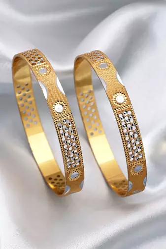 Gold color 1 pair of fashion bangle size: 2.4 (plkb155gld-2.4)