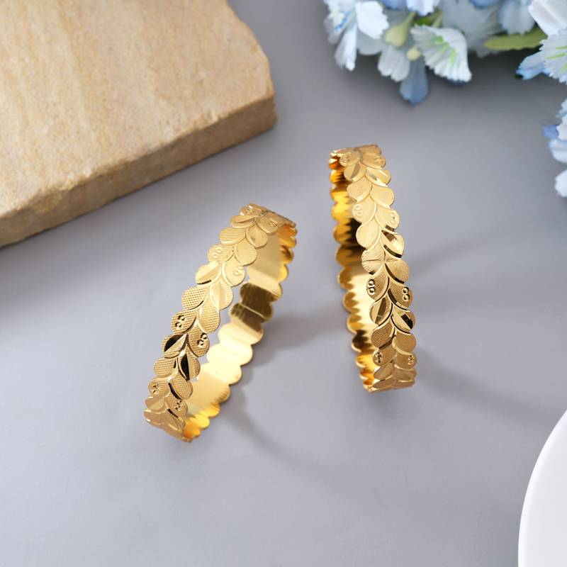 Gold color 1 pair of fashion bangle size: 2.4 (plkb164gld-2.4)