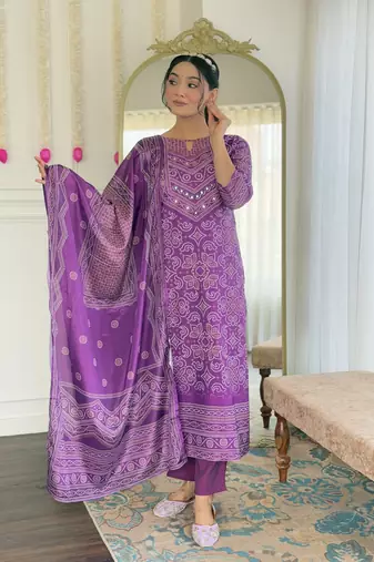  lavendor Crepe Embroidery Work Straight Kurta Pant and Dupatta Set