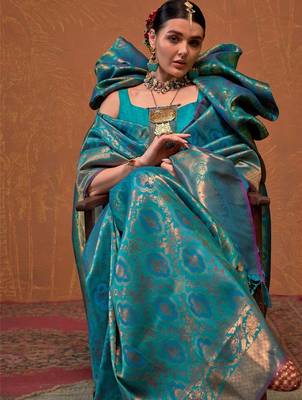 Sky Blue Silk Zari Weaving Saree With Blouse Piece For Women 3