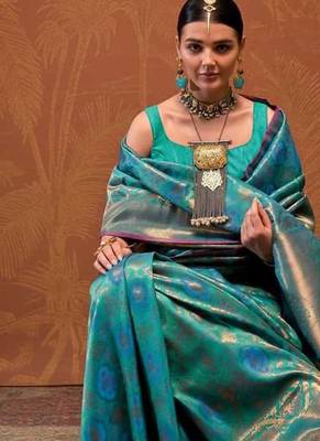 Sky Blue Silk Zari Weaving Saree With Blouse Piece For Women 4