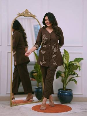 Rayon embroidery short kurti with pant 2