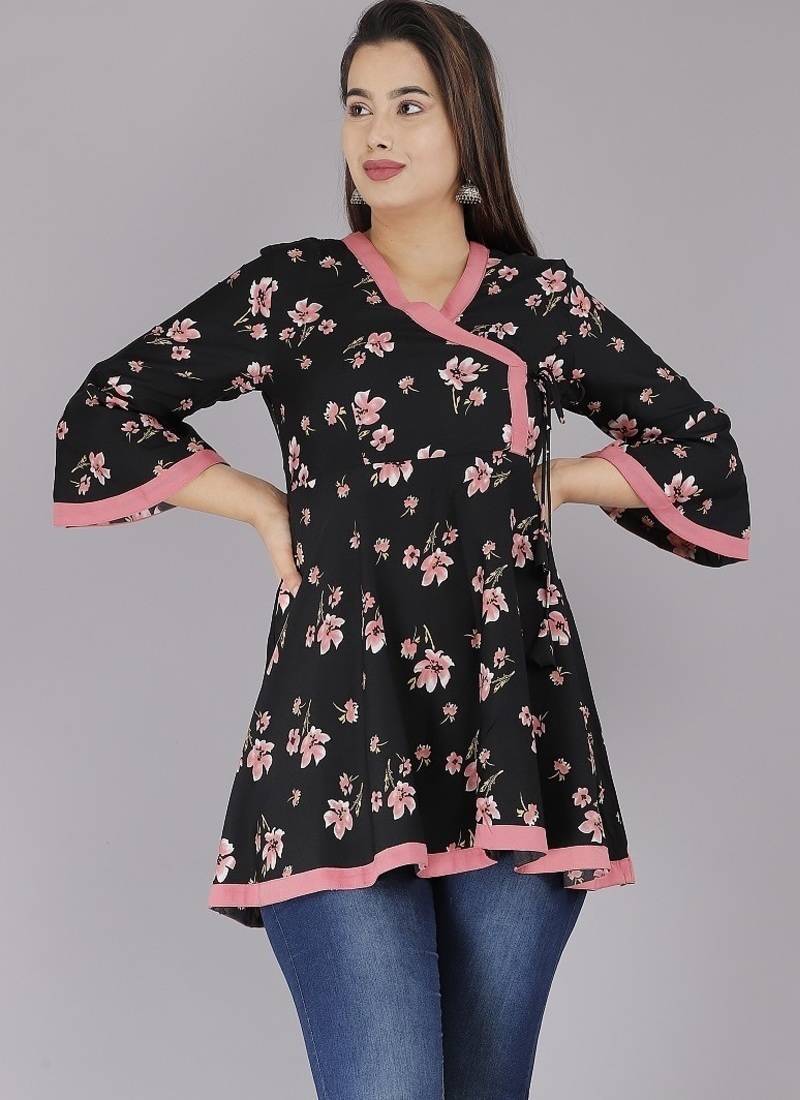 Black Crepe printed topper