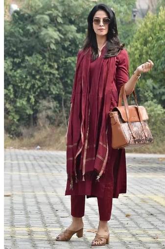 Maroon Cotton solid kurti with pant and dupatta set