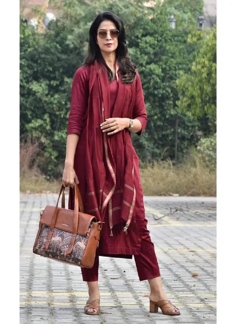 Maroon Cotton solid kurti with pant and dupatta set