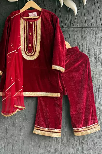 Red embroidered velvet kurta set