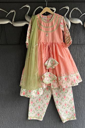 Peach embroidered cotton kurta set