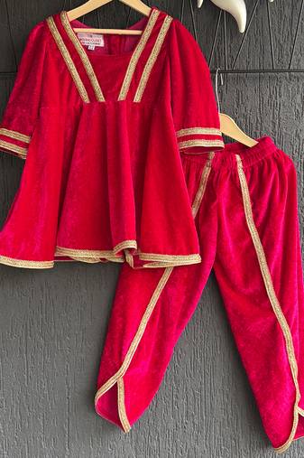 Red embroidered velvet kurta set