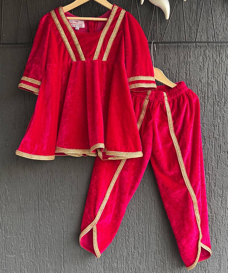 Red embroidered velvet kurta set
