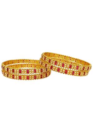 Gold plated set of 4 traditional red stone moti bangles 4
