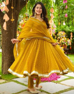 Mustard Embroidered Organza Anarkali Suit Set 4